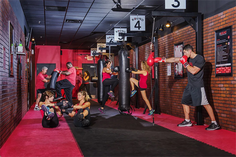 9Round Fitness Gym with People Working out